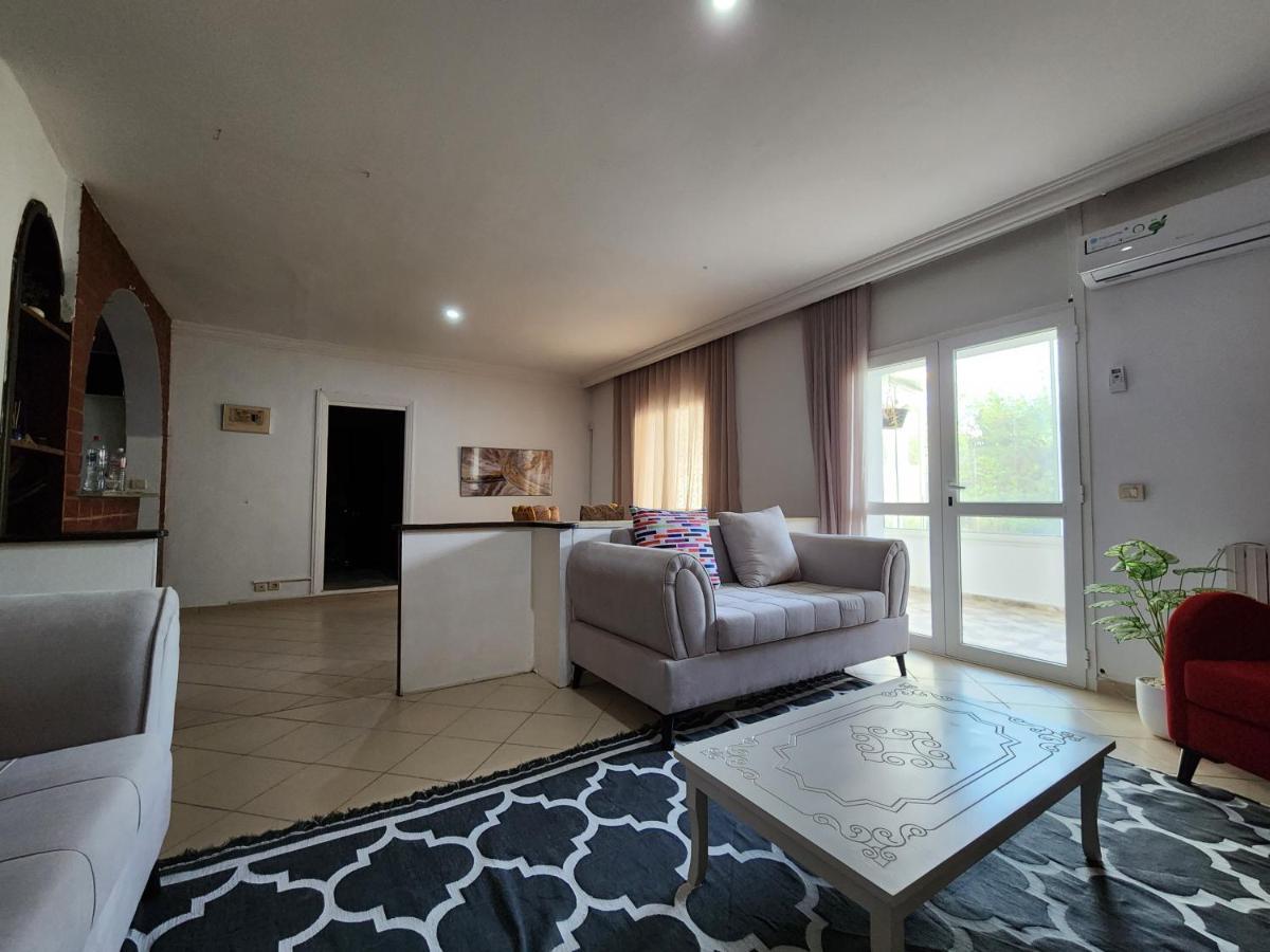 Duplex Bien Equipe Securise Avec Jardin Et Veranda La Marsa Exteriér fotografie