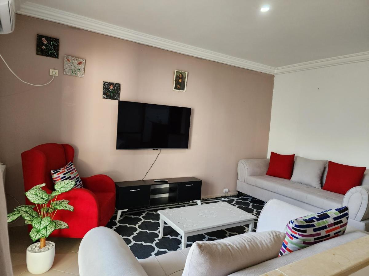 Duplex Bien Equipe Securise Avec Jardin Et Veranda La Marsa Exteriér fotografie